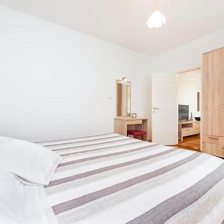 Apartments Magnolia Rovinj Luaran gambar