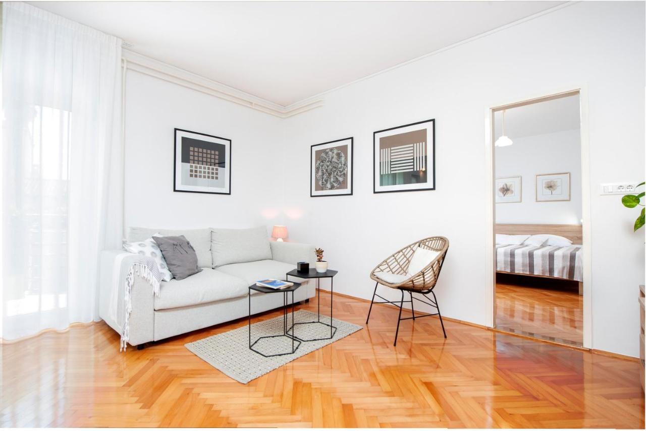 Apartments Magnolia Rovinj Luaran gambar