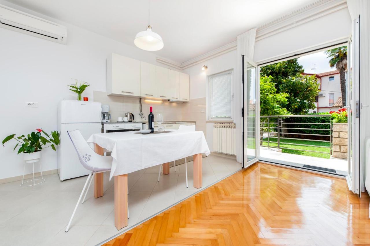 Apartments Magnolia Rovinj Luaran gambar