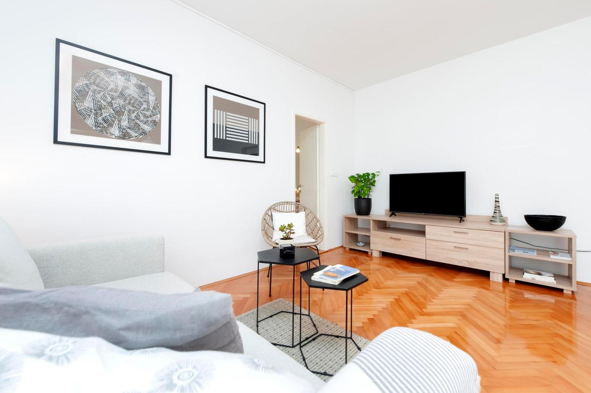 Apartments Magnolia Rovinj Luaran gambar