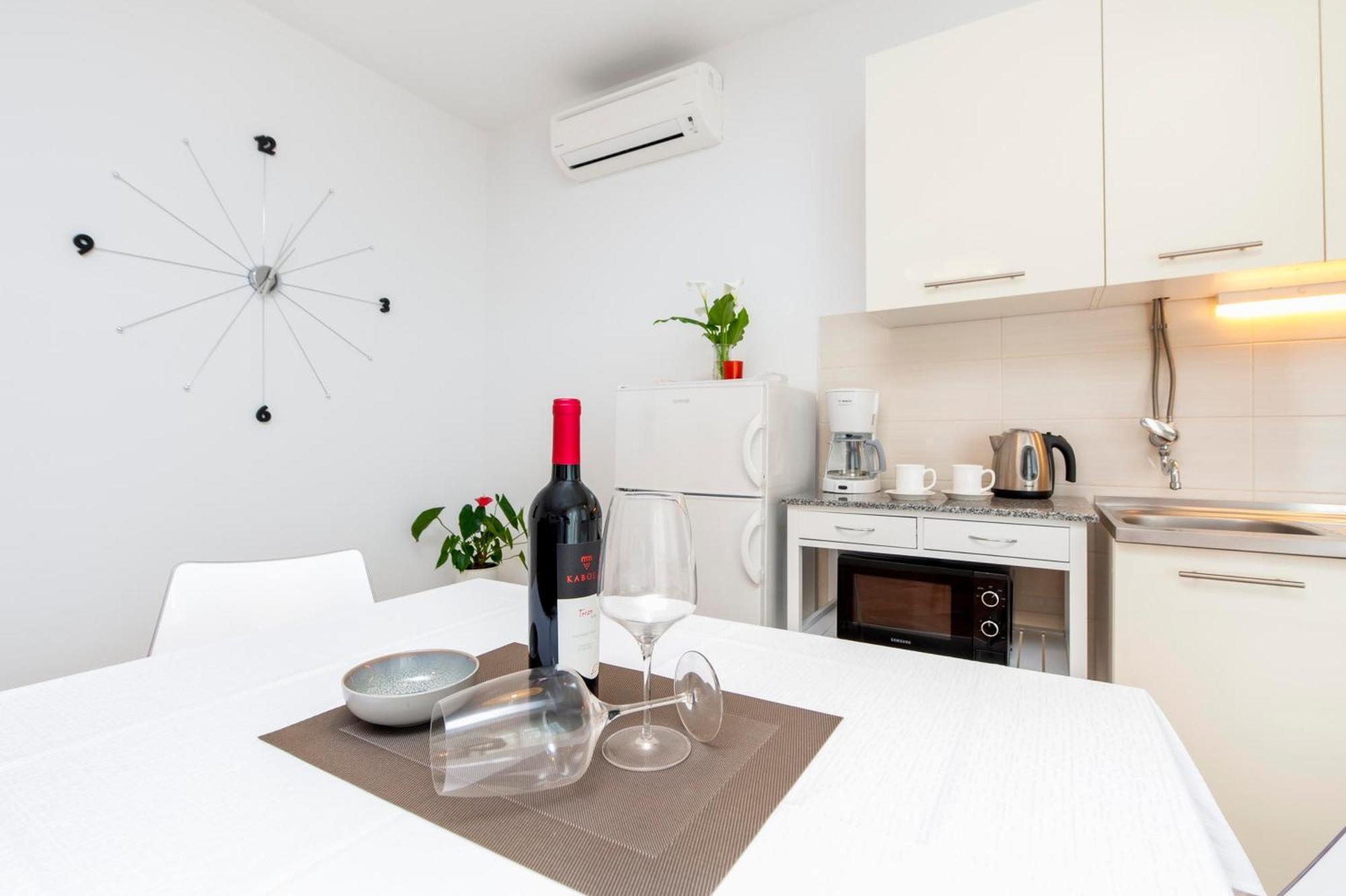 Apartments Magnolia Rovinj Luaran gambar