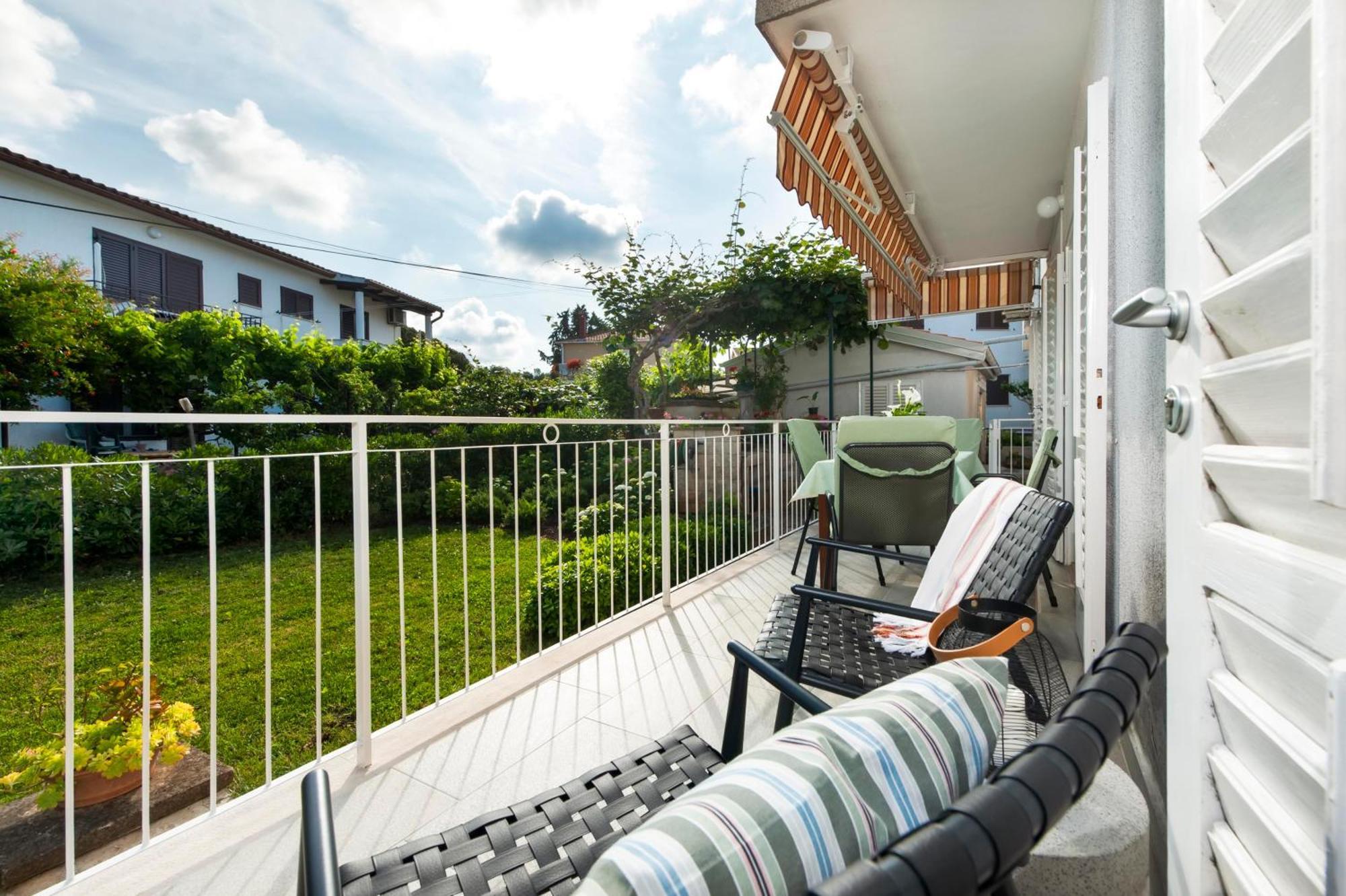 Apartments Magnolia Rovinj Luaran gambar