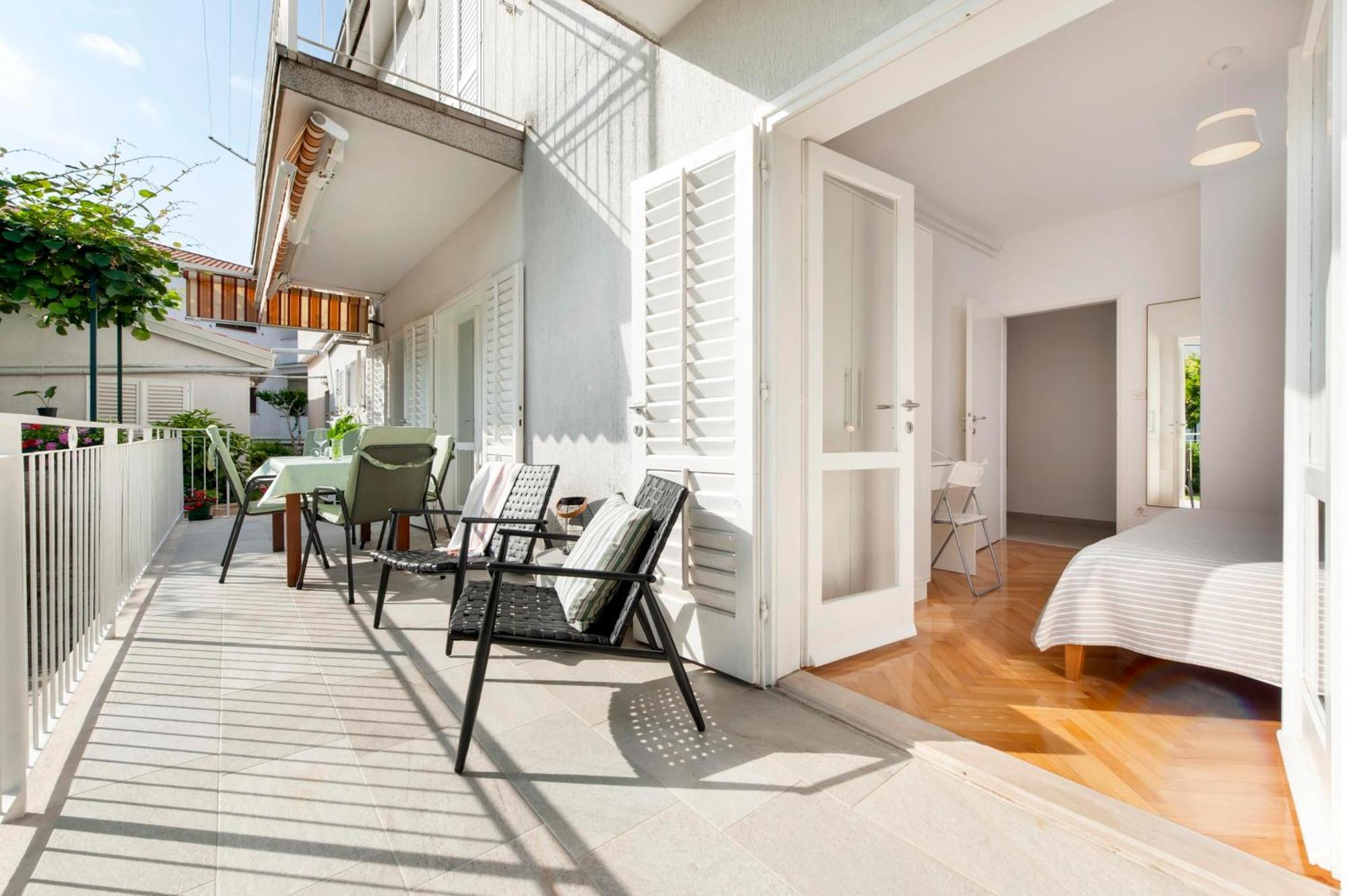 Apartments Magnolia Rovinj Luaran gambar